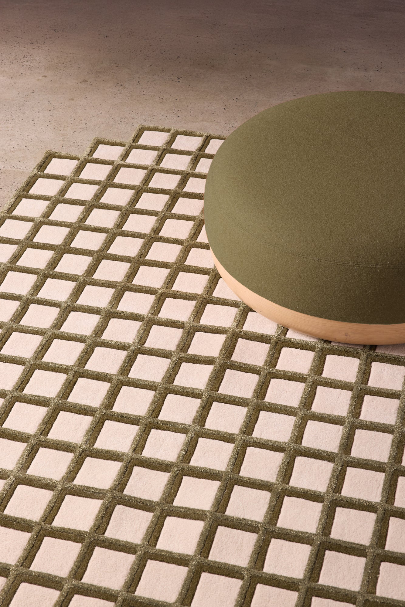 Ora Checkmate | Khaki