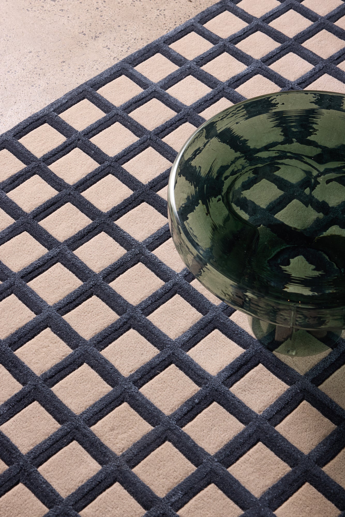 Ora Checkmate | Navy