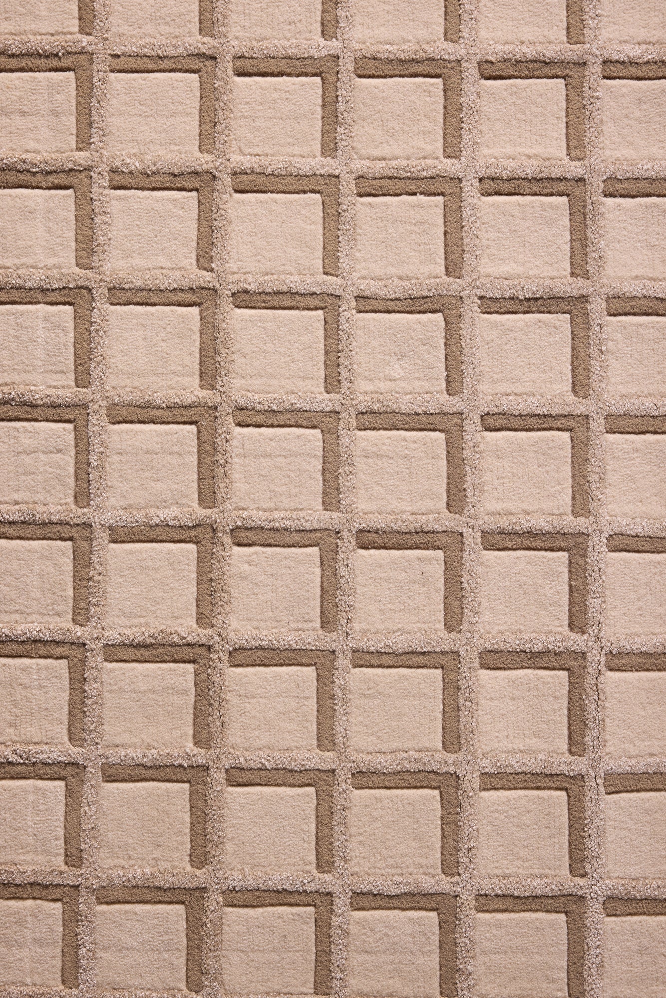 Ora Checkmate | Sand