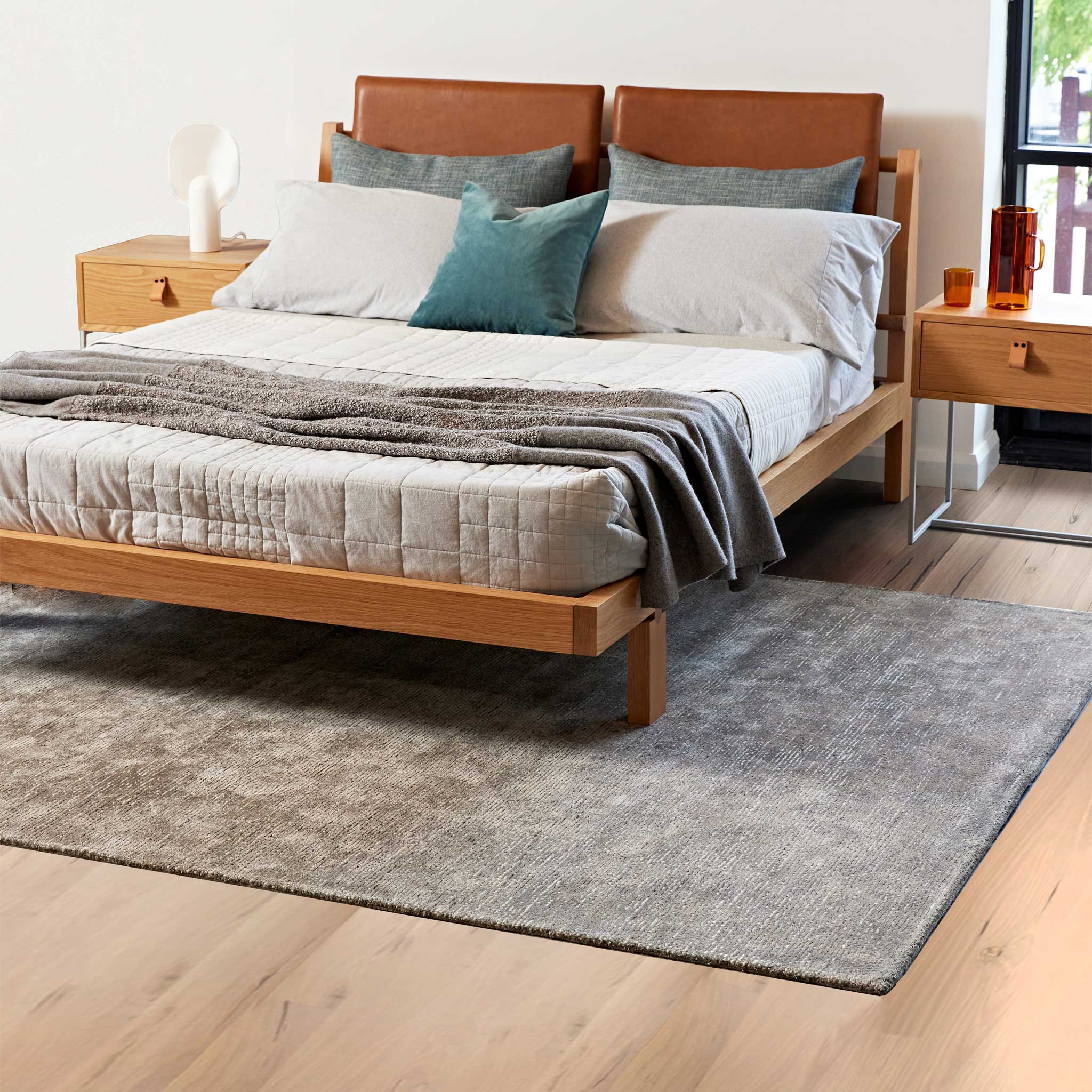 ORA Raised Ombre | Grey - Tappeti Fine Handcrafted Rugs + Carpets